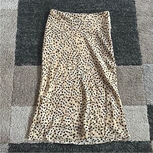 cupcakes & cashmere Tan Leopard Pencil Skirt